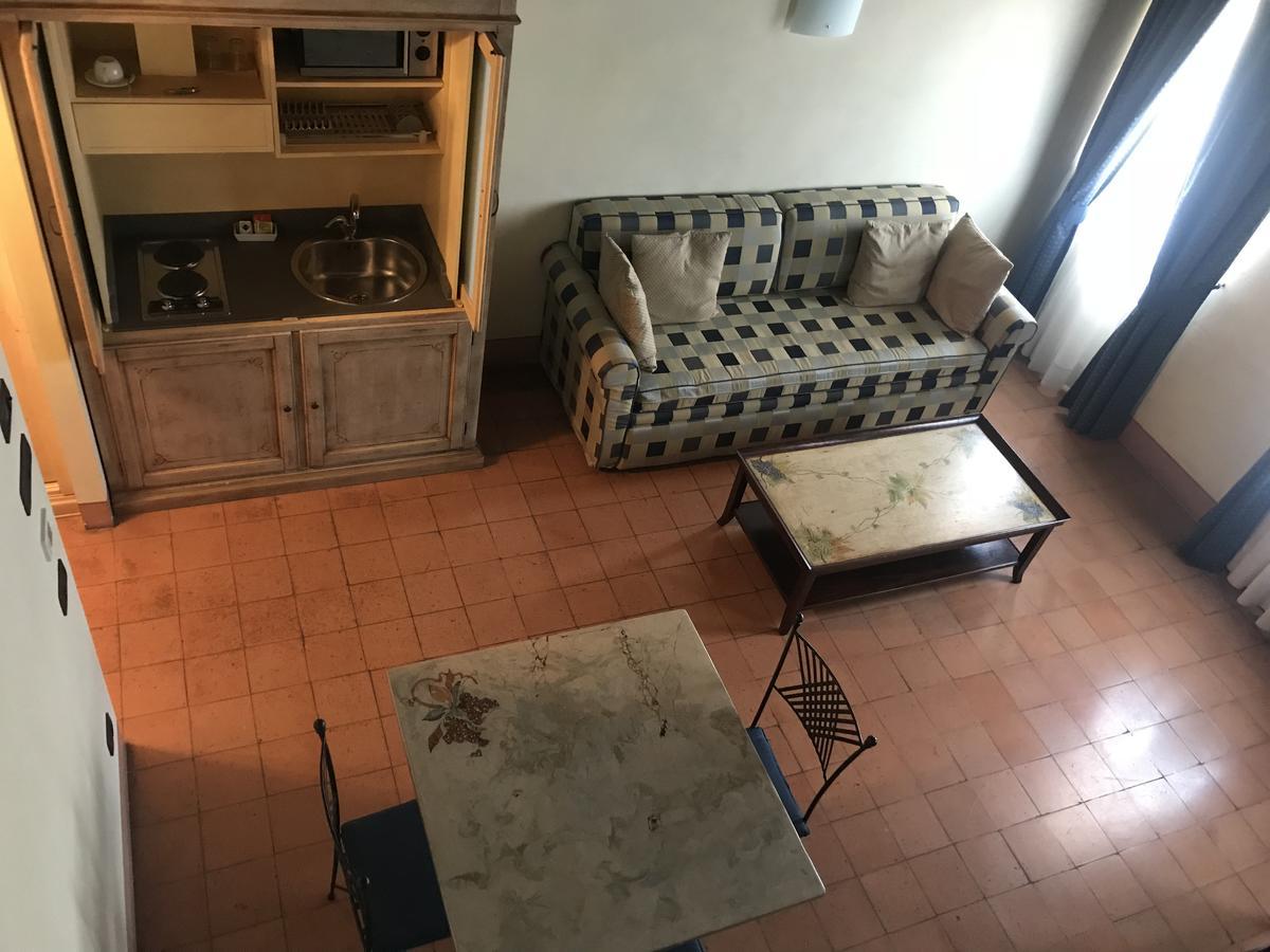 Hotel La Cantina 4*